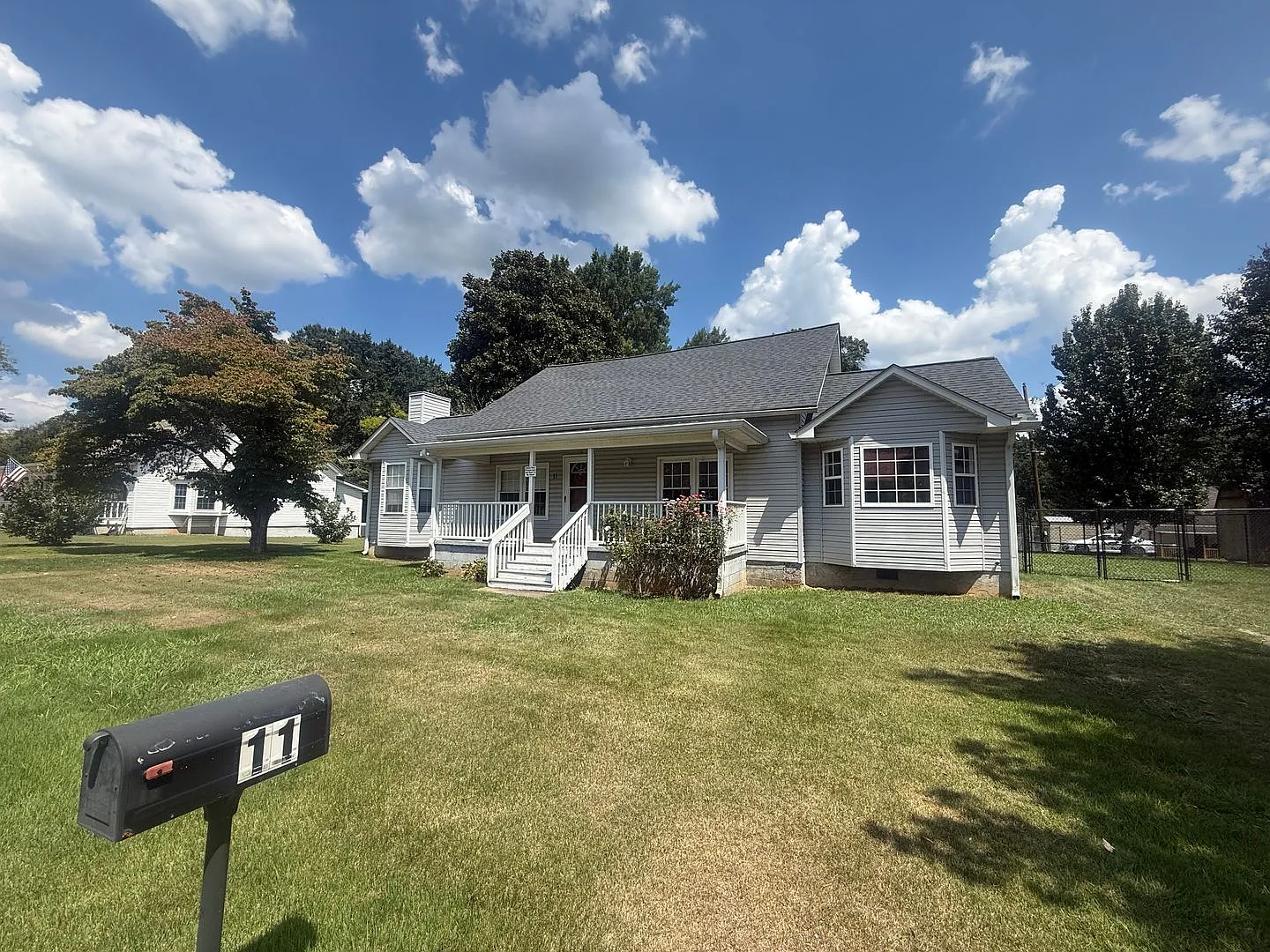 4 Bedrooms, 2 Bathrooms - Home in Aragon! — Photo 1