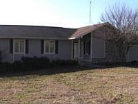 1st image of 405 White Oak Cir