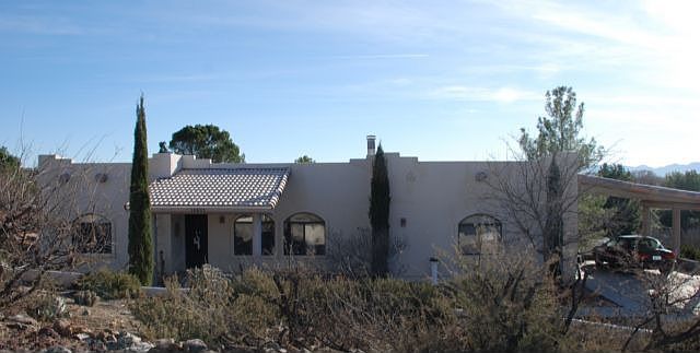 4 Bedroom Santa Fe Style