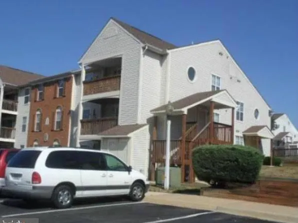 9385 Scarlet Oak Dr, Manassas, VA 20110