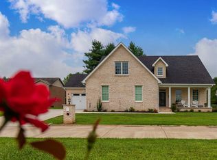 35 Nautical Dr, Winfield, WV 25213