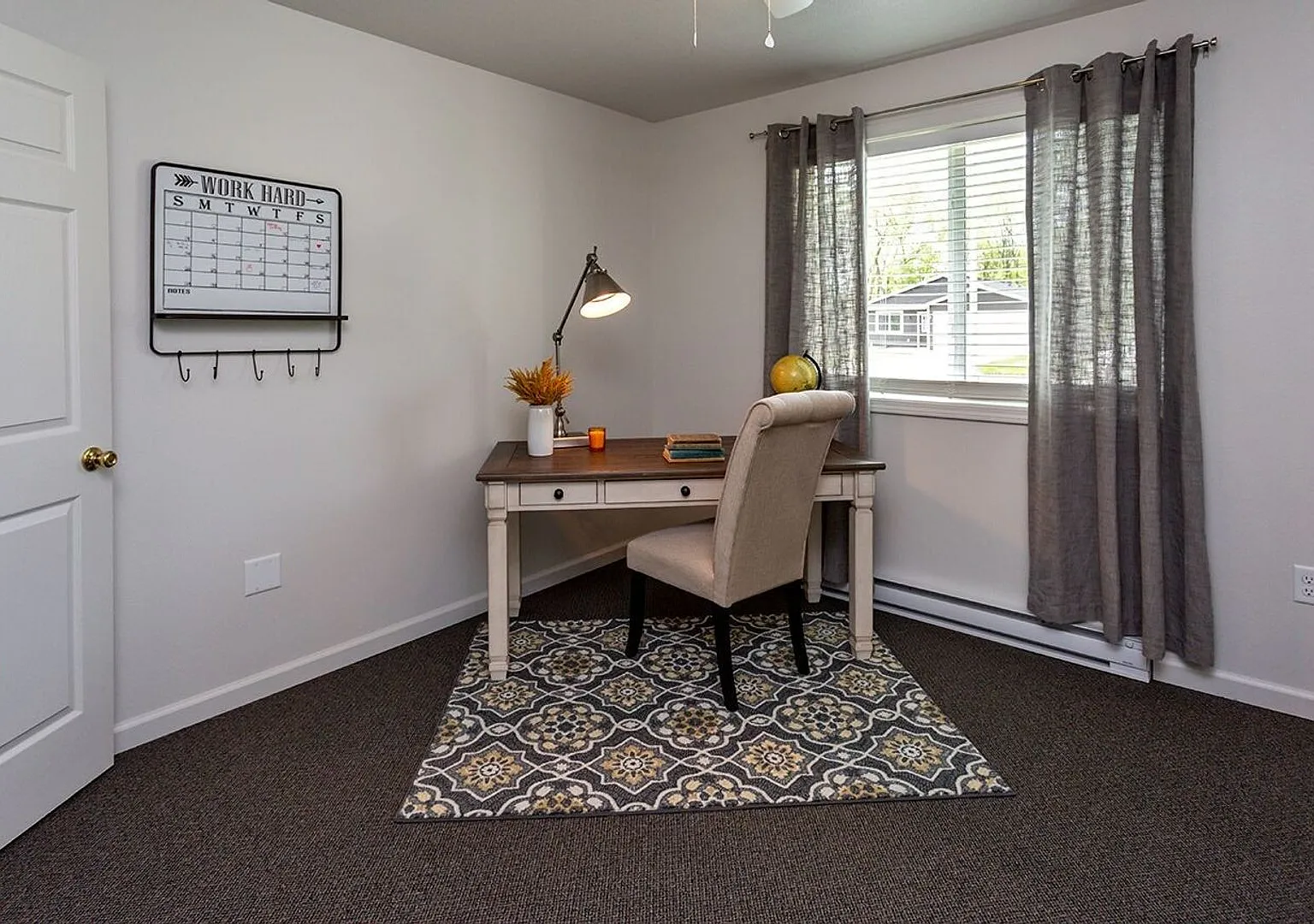 3 Bedroom, Single-story Townhomes for rent in Des Moines IA — Photo 3