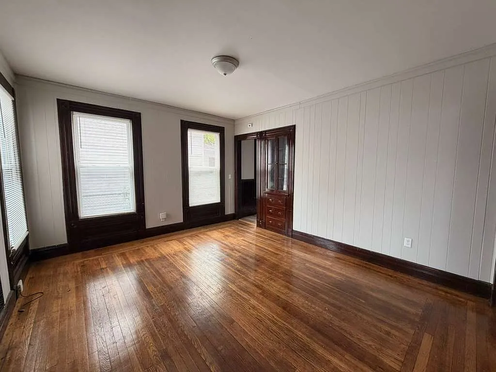 Building Photo - 624 Dixwell Ave #1B