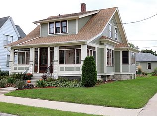 729 Monroe Ave, South Milwaukee, WI 53172