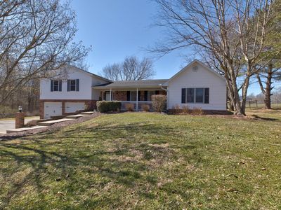 877 Evergreen Rd, Frankfort, KY, 40601