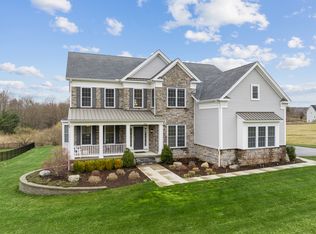 153 Penwood Xing, Glastonbury, CT 06033