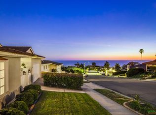 5545 Candlelight Dr, La Jolla, CA 92037