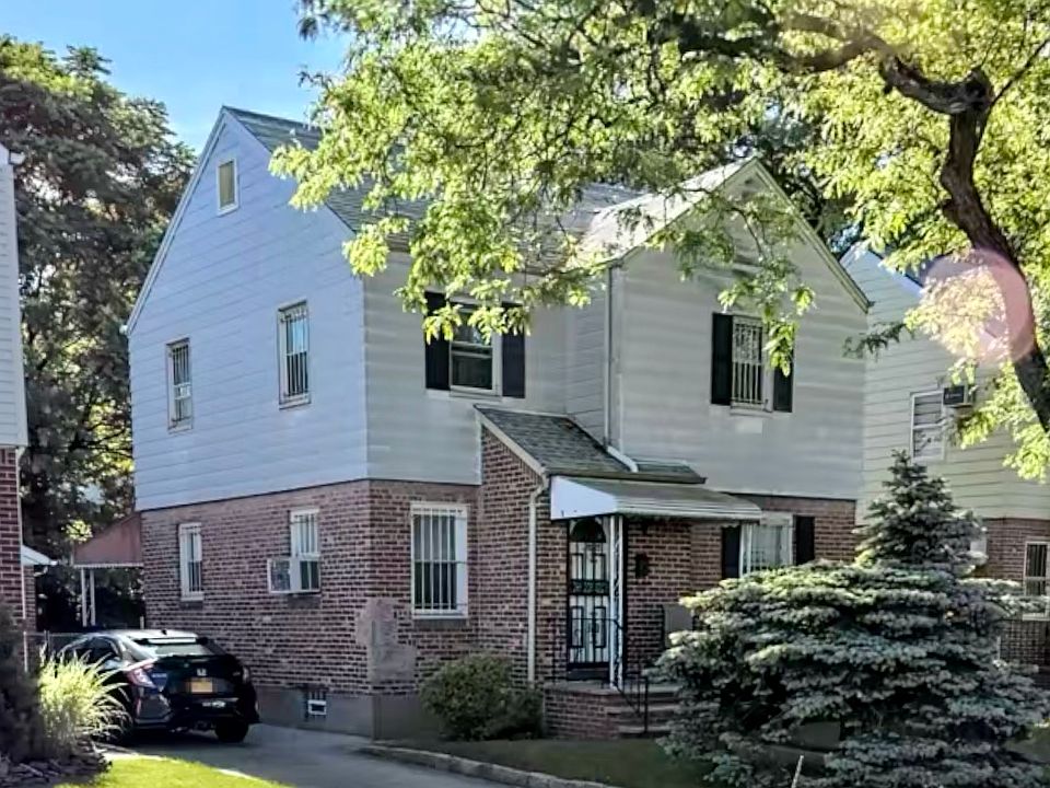 Charming Colonial 3 bedrooms