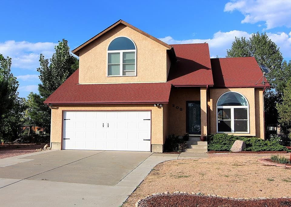 1st image of 208 S Caddoa Dr