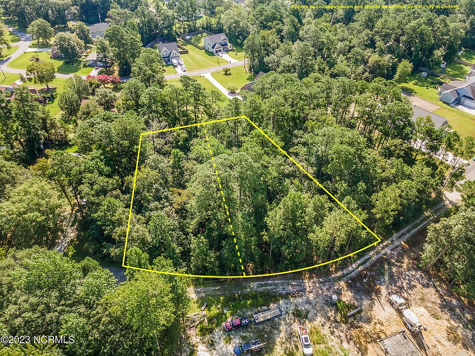 1st image of 417 & 419 Candlewood Drive