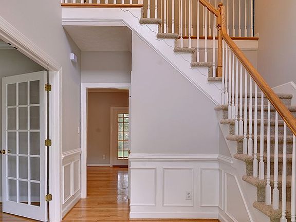 3rd image of 510 Brentmeade Dr