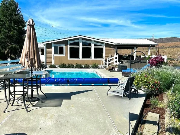 7667 Tarpiscan Road, Malaga, WA 98828