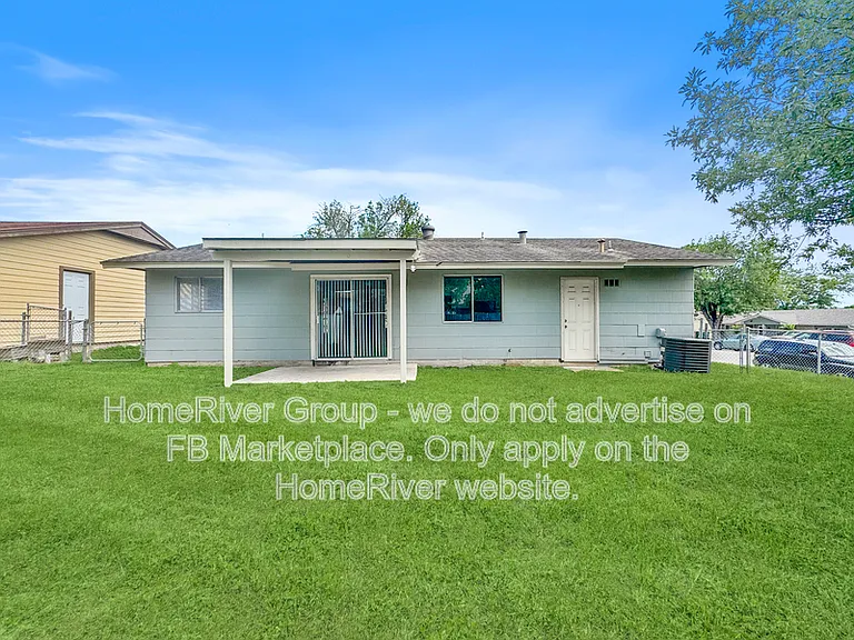 439 Bridgit Dr — Photo 14