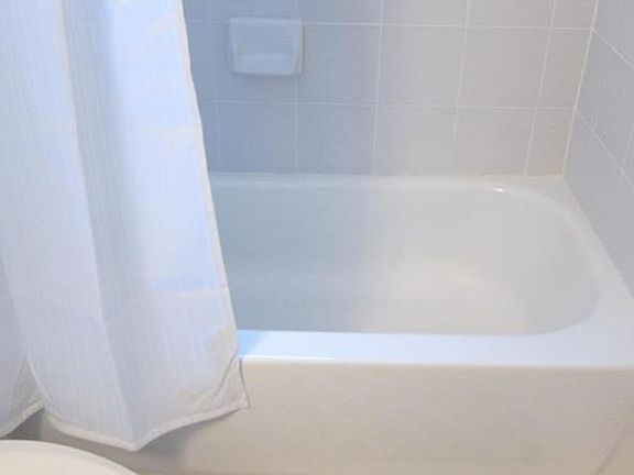 4th image of 6911 E Bay Dr #4