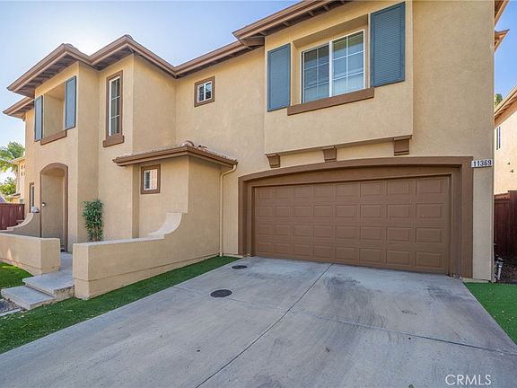 3rd image of 11369 Brookglen Ct