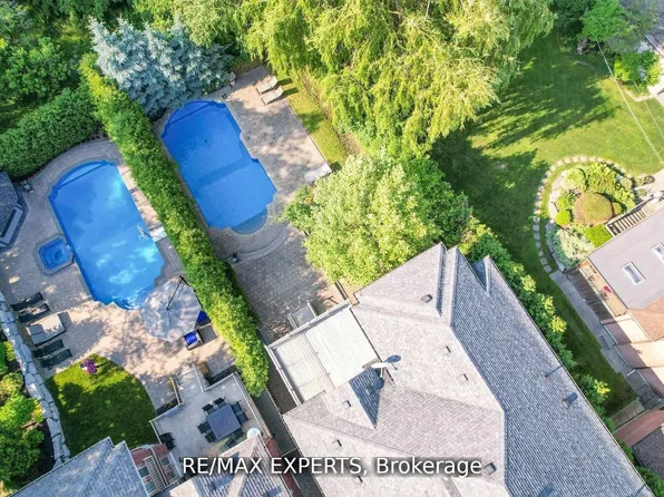 188 King High Dr, Vaughan, ON L4J 3N5