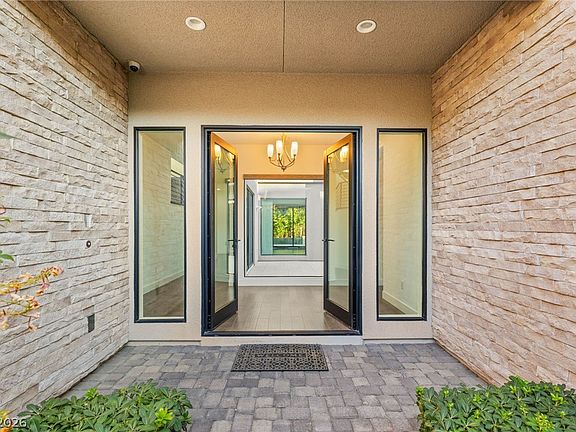 4th image of 15 Gemstar Ln