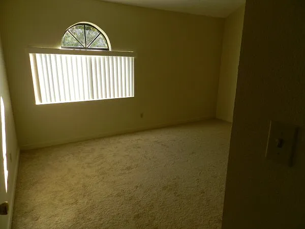 1158 Rosedale Ave #4 — Photo 8
