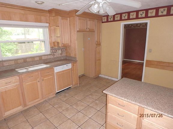 4th image of 5429 Contina Ave