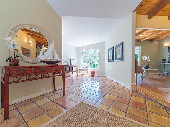 2nd image of 2211 Stanwood Dr