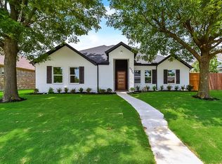 4905 Highgate Ln, Rowlett, TX 75088