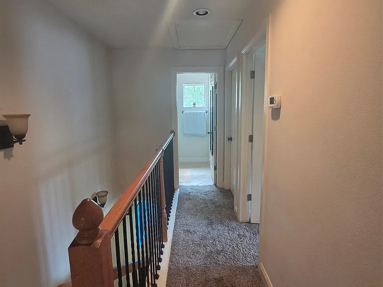 408 W Croslin St — Photo 18