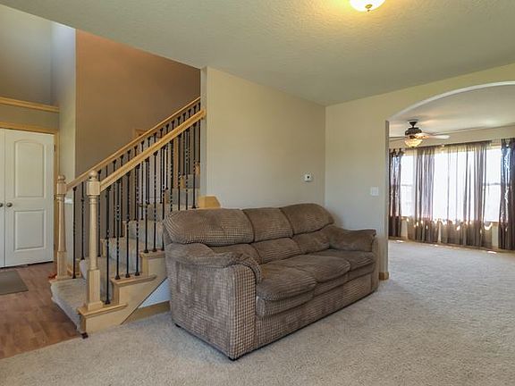 2nd image of 3004 SW White Birch Dr