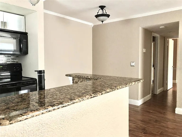 5108 Conroy Rd #1718 — Photo 4