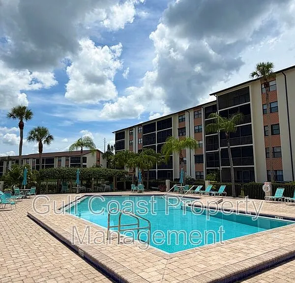 16150 Bay Pointe Blvd #107 — Photo 29