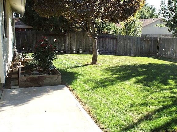 2nd image of 4221 N Esten Pl