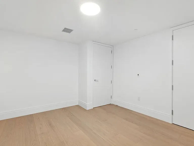 50 W 66th St #6A — Photo 16