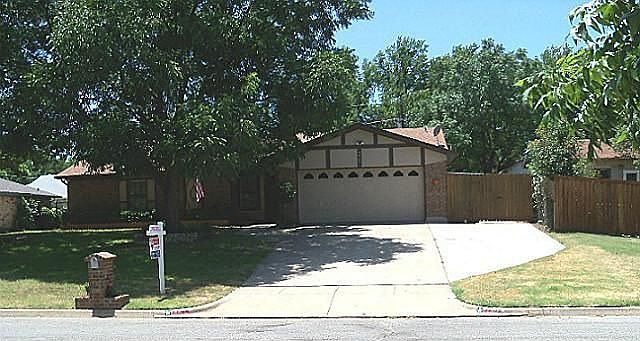 1st image of 7709 Perkins Dr