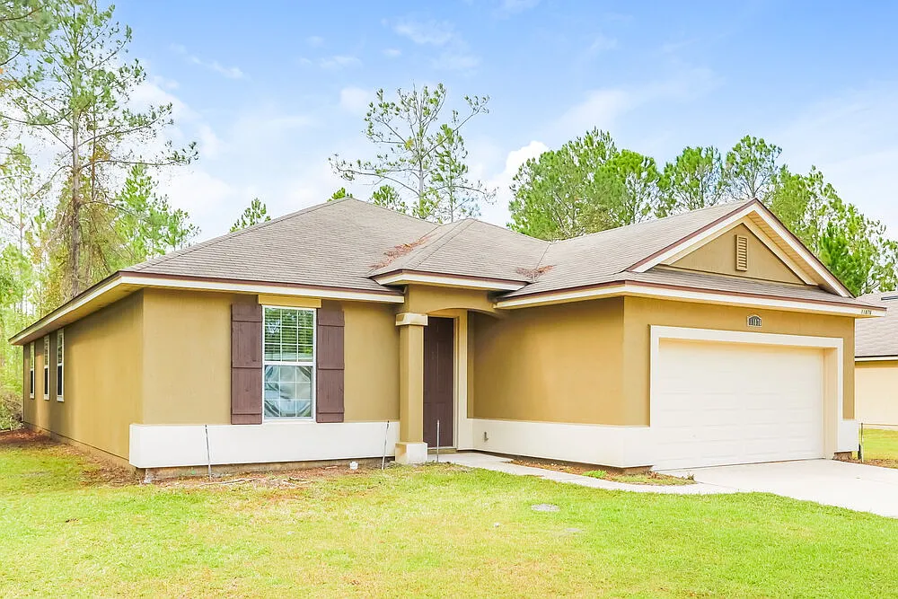4 bed, 2.0 bath, 2126 sqft, $3,220 — Photo 3