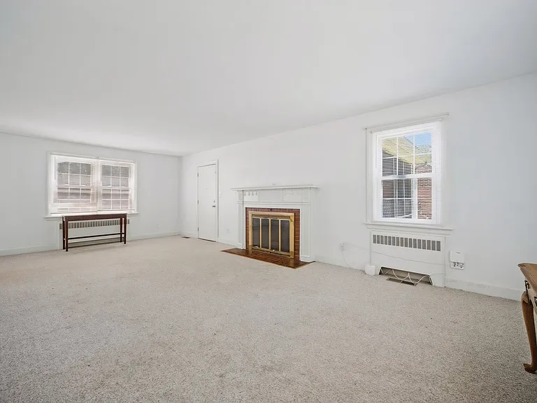 9450 Selby Pl — Photo 11