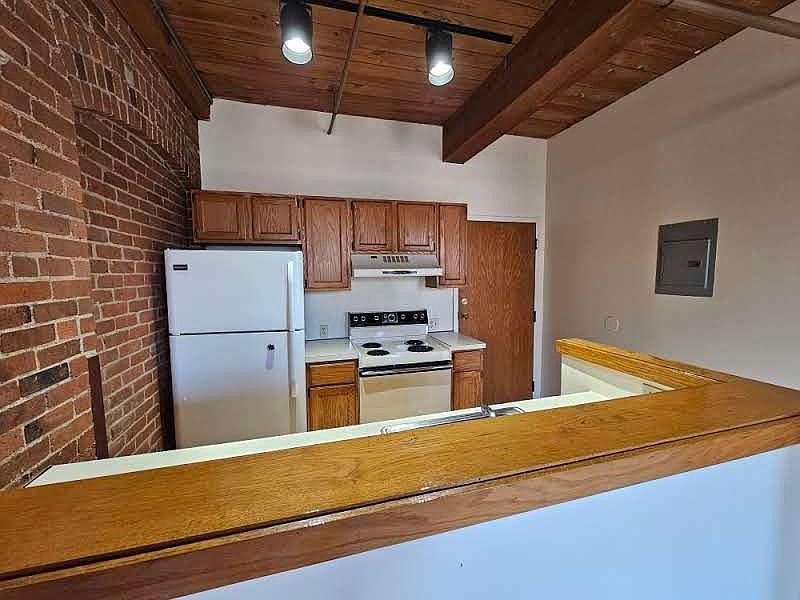 101 Whiting St Winsted CT Zillow