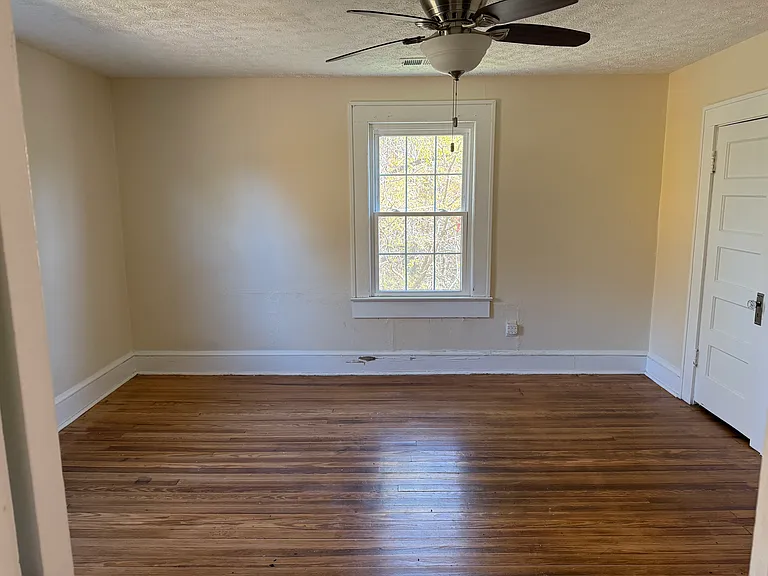 1181 State Highway 704 Rd — Photo 12