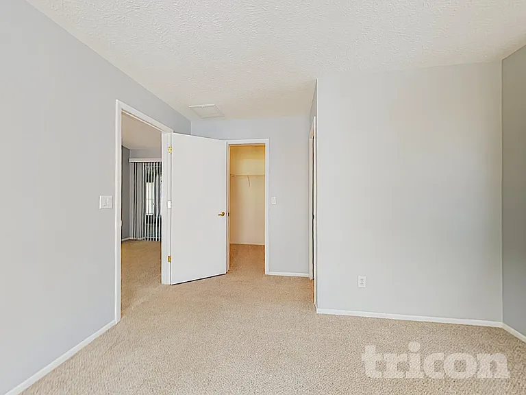 6835 67th Street Cir E — Photo 30