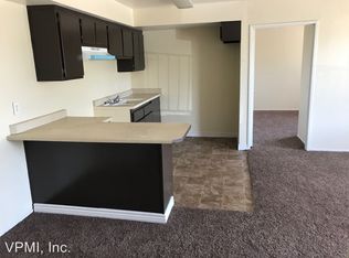 176 W 8th St APT 116, San Bernardino, CA 92401
