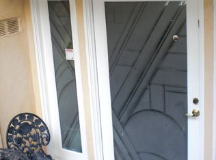 1907 Kaweah Dr, Pasadena, CA 91105