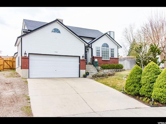 3rd image of 5762 S Dynasty Oaks Cir