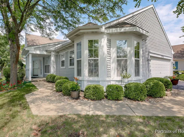 21144 W Walnut Ln, Plainfield, IL 60544