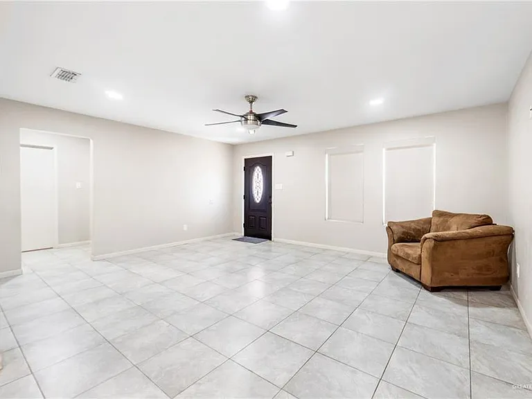 3501 Westway Ave — Photo 7