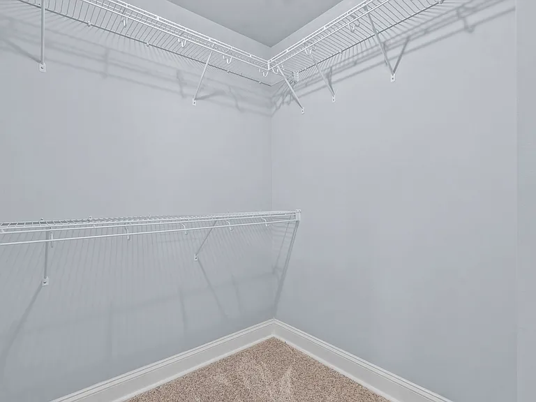 669 Fair Spring Dr — Photo 33