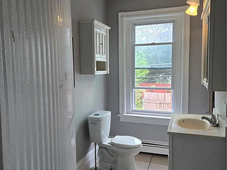 436 Pierce St — Photo 9