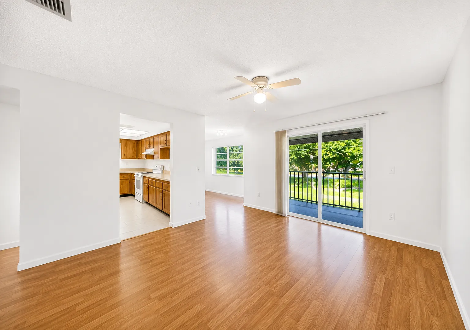Bristol Bay 2-Bedroom, 2-Bath Condo — Photo 4