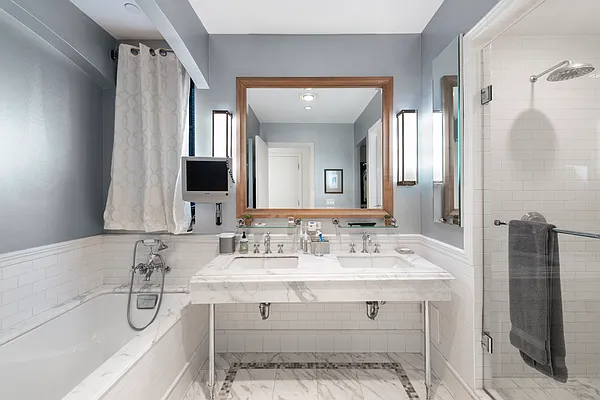 Sold by Douglas Elliman | media 5