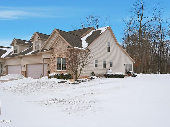 2nd image of 6477 Woods Dr