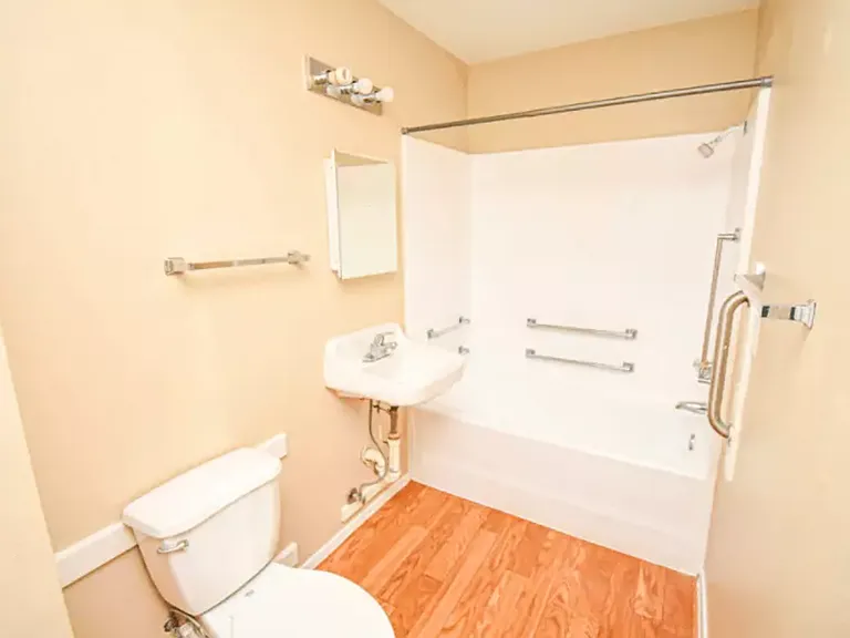 160 Gibson Rd — Photo 10