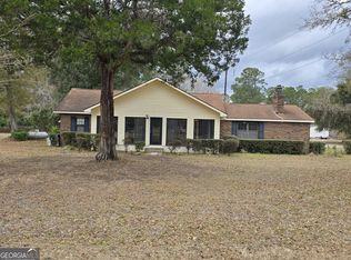 1703 Point Peter Rd, Saint Marys, GA 31558