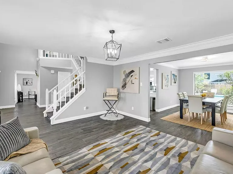 7606 Magnolia Shadows Ln — Photo 2
